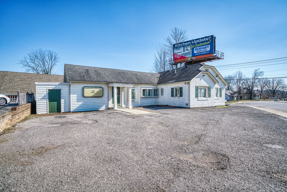 146 S Lowe Ave, Cookeville, TN 38501